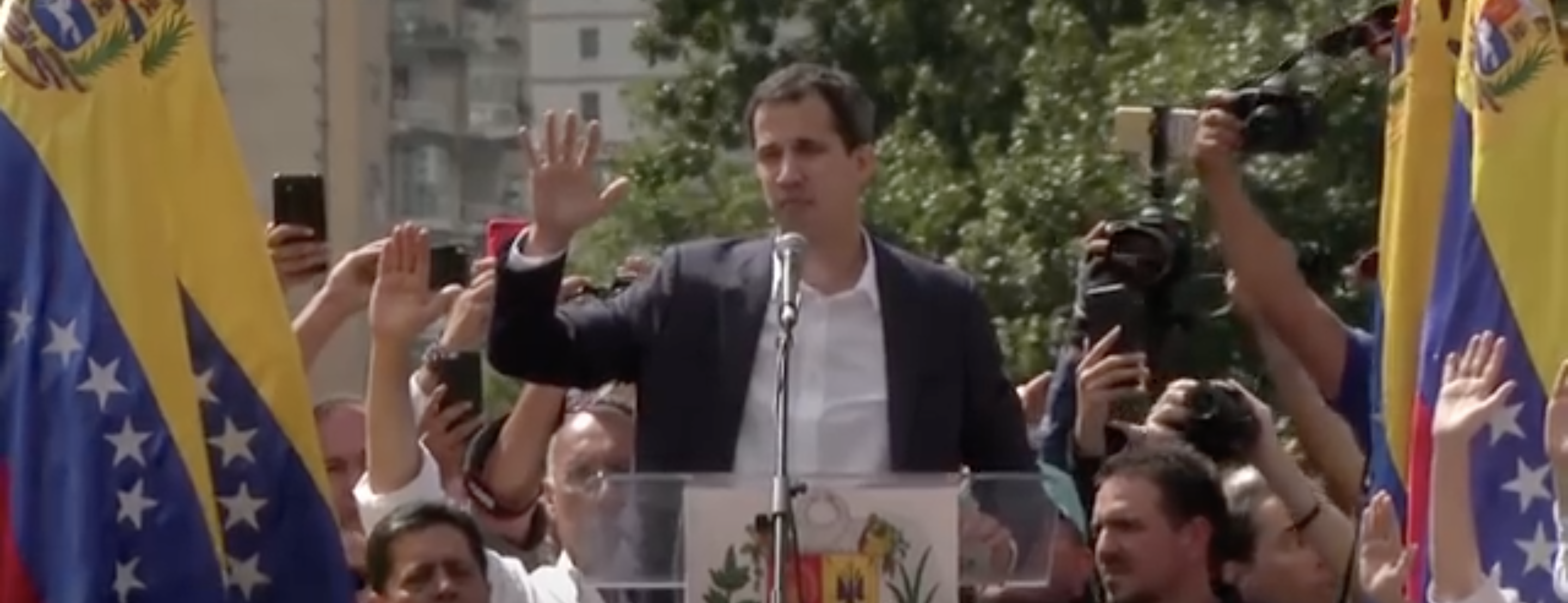 US lawmakers embrace Venezuela's 