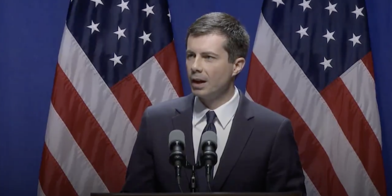 Buttigieg : "Repeal and replace" use of American military force