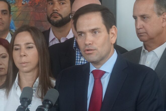 Cruz, Rubio targeted by FBI in “political espionage” probe