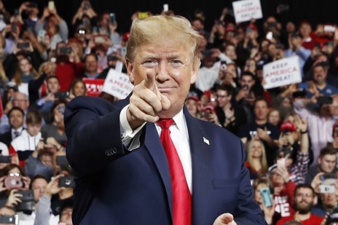 Trump Slams ‘Radical Socialist’ Democratic rivals at Iowa Rally
