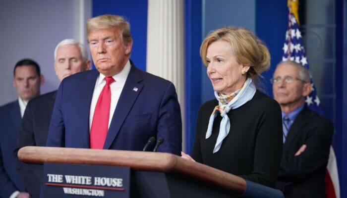 White House Urges People Leaving NYC to Self-Quarantine For 14 days