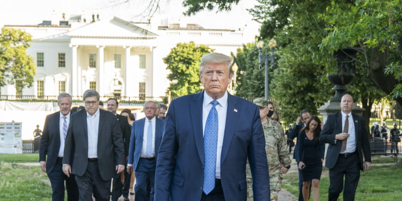 Trump Urges New York Governor To ‘Call Up’ National Guard Following Widespread Looting